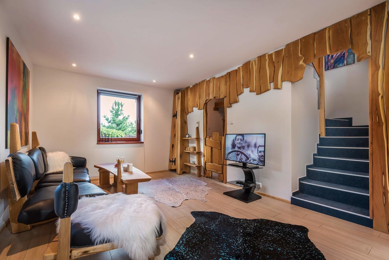Vila Oddy Stará Lesná Exteriér fotografie